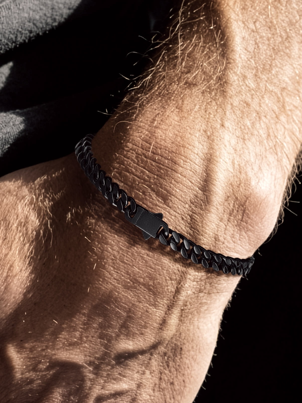 Bandmax 5MM Wide Black Cuban Chain Bracelet for Men Women Father's Day Gift for Son Dad Husband Stainless Steel Hip Hop Biker Wristlet Anklet Chain Jewelry