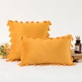 thumbnail image 1 of Sumhomie Housse de Coussin en Velours Uni à Pompons 17 Pouces x 17 Pouces, 1 of 1