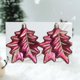 thumbnail image 1 of Puntoco Juego de 2 colgantes pequeños decorativos especiales de bolas navideñas de plástico galvanizado pintados de color rojo, 1 of 6