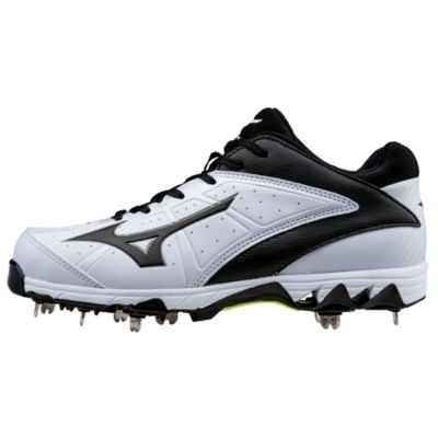 mizuno fastpitch cleats with pitching toe
