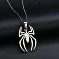 thumbnail image 2 of Collar con colgante de araña de acero inoxidable ligero Spiderman Cha, 2 of 5