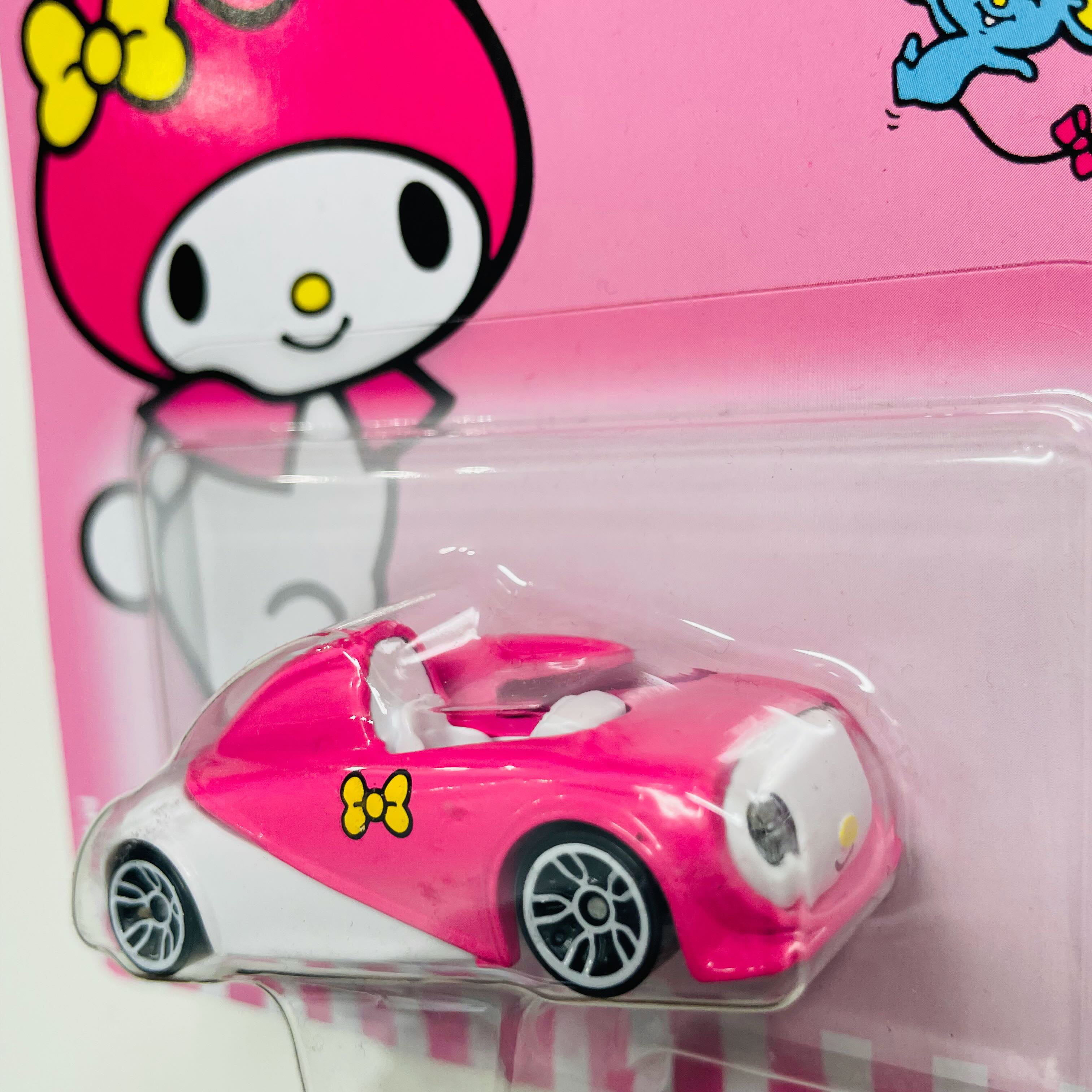  Hot Wheels Sanrio Character Car 5-Pack, Toy Cars in 1:64 Scale: Hello  Kitty, Keroppi, Gudetama, Cinnamaroll & My Melody : Toys & Games