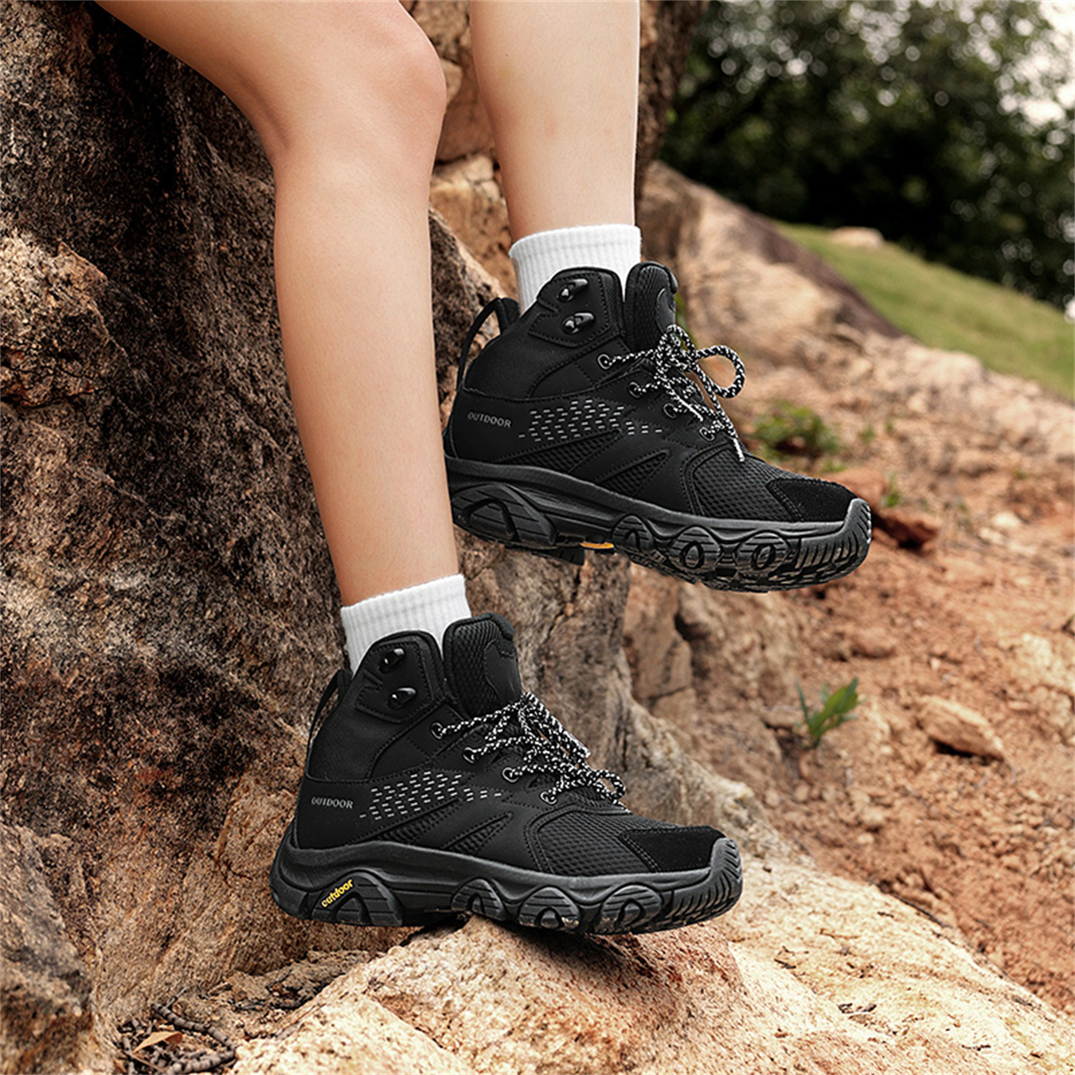 YOURDIARY Womens Mens High-Top Hiking Shoes Outdoor Breathable Anti-Slip Athletic Shoes Trekking Sneakers