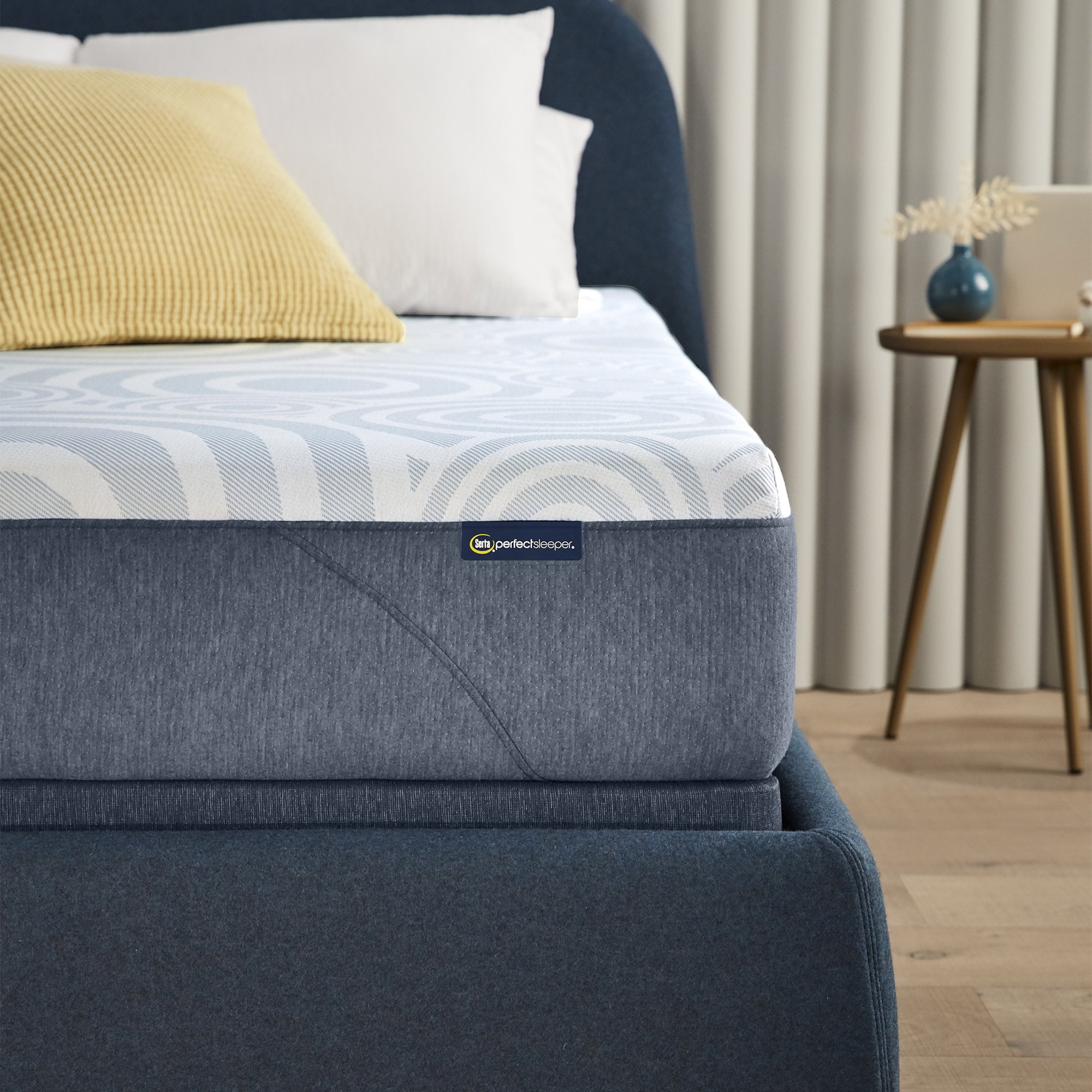 Serta Perfect Sleeper Nestled Night 10" Memory Foam Medium Firm Mattress -Queen