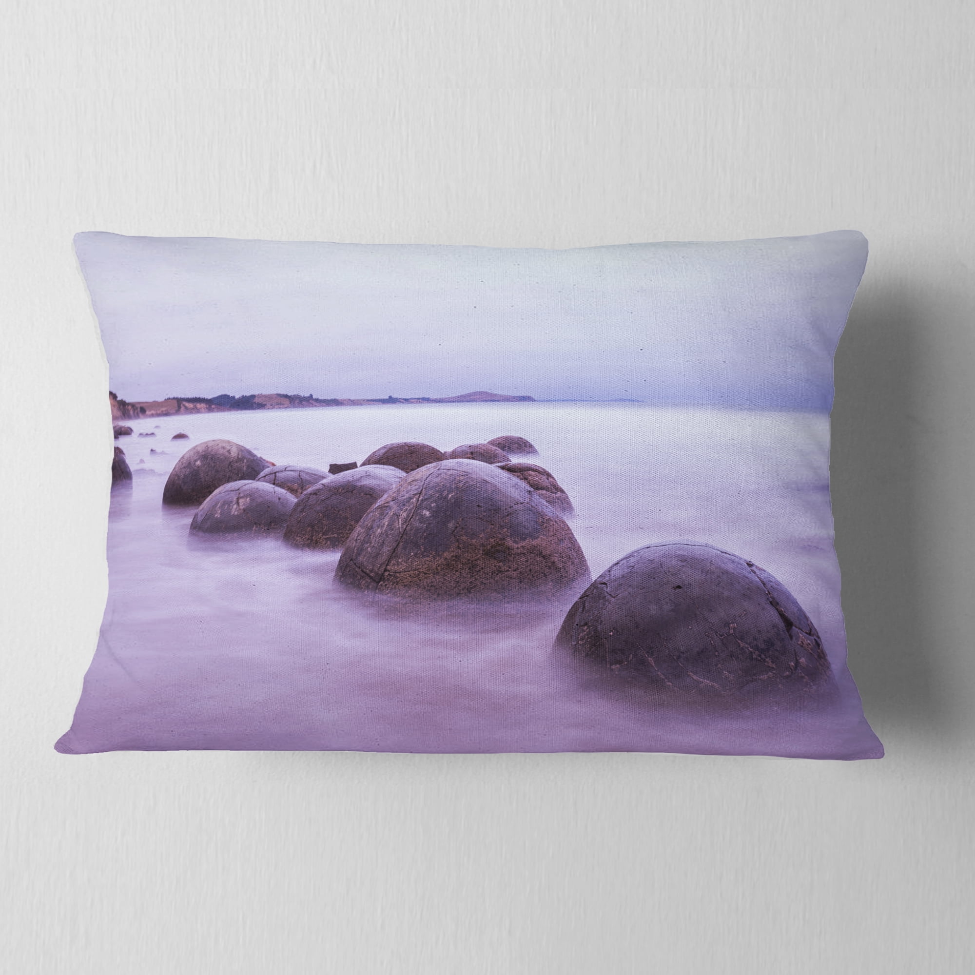Designart Moeraki Boulders New Zealand - Seashore Photo Throw Pillow - 12x20