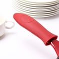 thumbnail image 1 of Freedo Lodge Poêle en Fonte Silicone Rouge, Protection Thermique, Rouge, 1 of 7