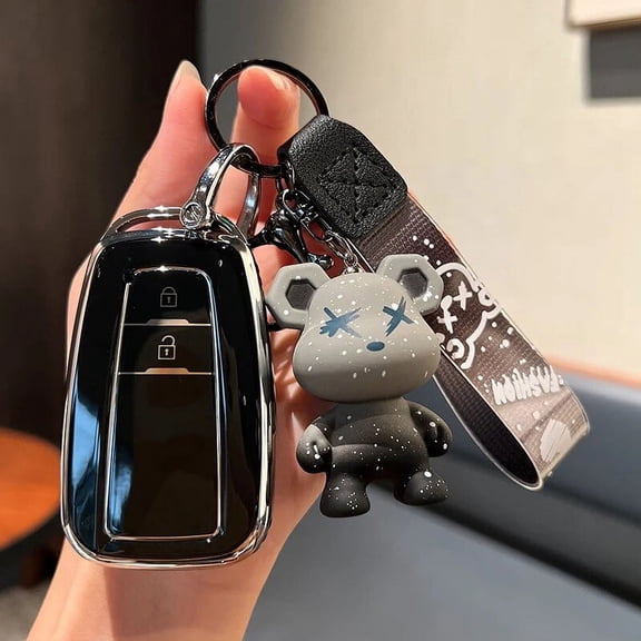 TPU Soft Car Remote Key Case Cover For Toyota Camry Corolla RAV4 Prius Avalon C-HR Prado Land Cruiser Keychain Men Accessories