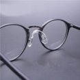 thumbnail image 3 of Minnieouse Almohadillas de silicona impermeables para anteojos, almohadillas transparentes para la nariz, accesorios para gafas de sol delgadas Lentes Trompeta 2.8cm Minnieouse AP007678-02, 3 of 6