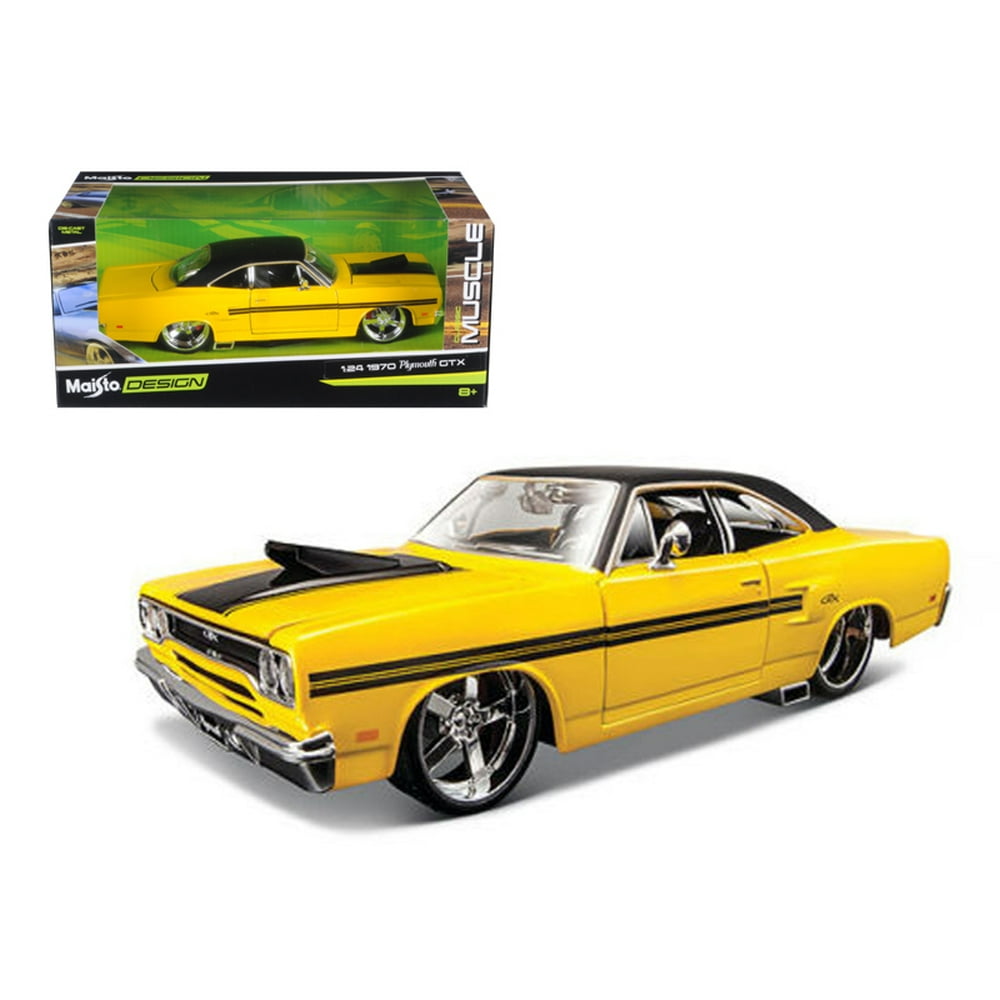 1970 Plymouth GTX Yellow Classic Muscle&quot; 1/24 Diecast