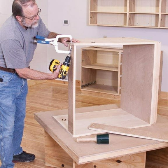 Woodcraft Project Paper Plan To Build Hassle Free Workshop Cabinets - Material Not Included