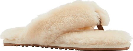 sheepskin thong slippers