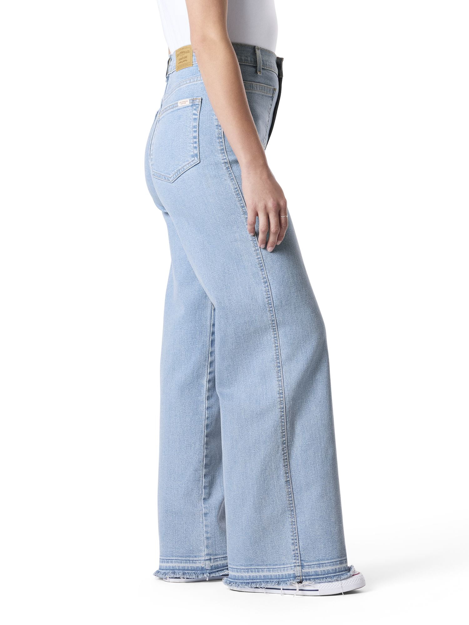 Levi Strauss Signature Women's and Women's Plus Patch Pocket Loose Wide Leg Jeans