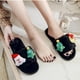 thumbnail image 1 of Zapatillas navideñas de felpa con punta abierta para mujer, cómodas, suaves, cálidas, para el hogar, informales, de algodón Wmkox8yii  hj789, 1 of 6