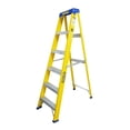 thumbnail image 1 of Escalera Tijera Surtek Fibra De Vidrio 5 Escalones Tipo 2 ETFV25, 1 of 2