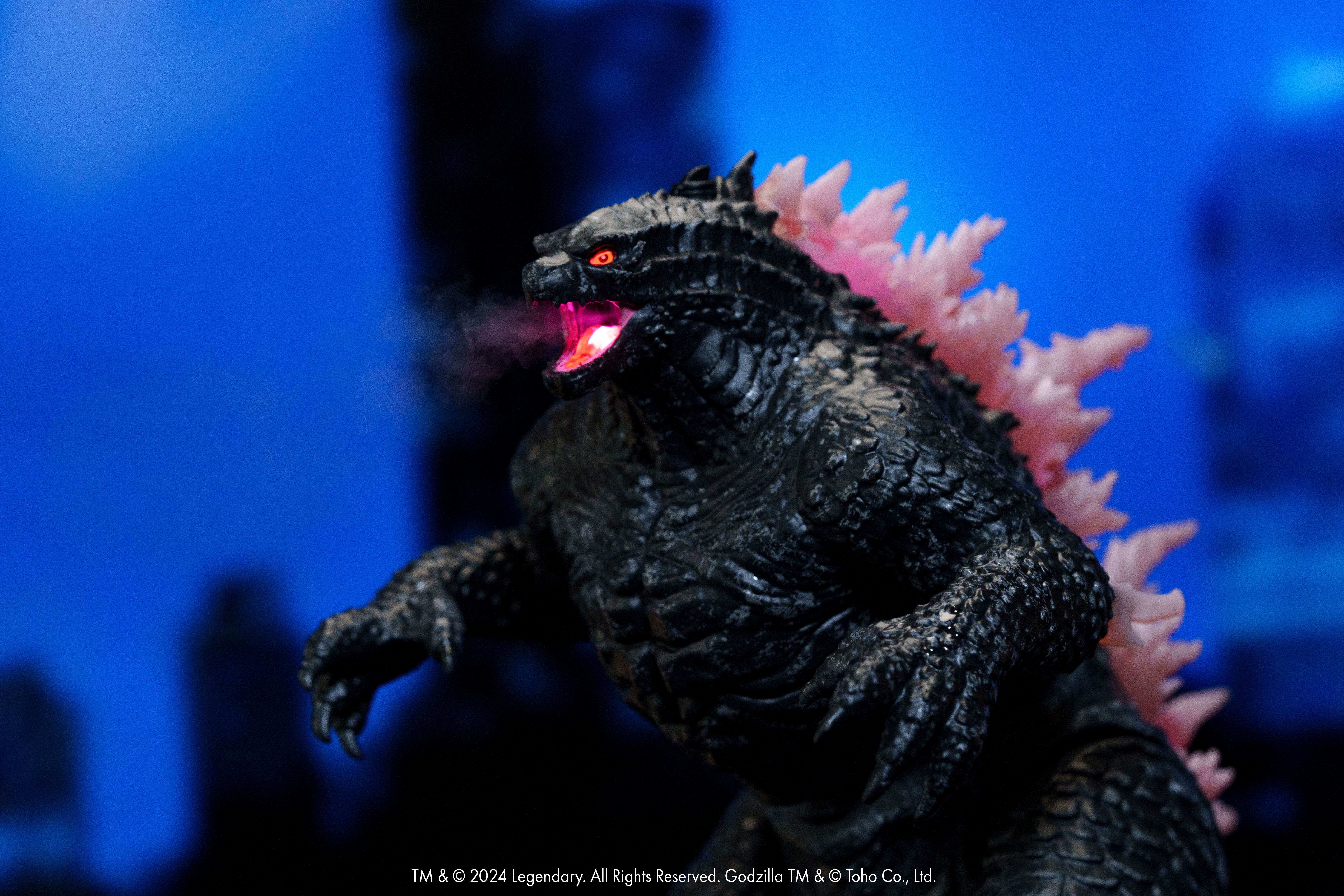 Jada Toys Godzilla X Kong: 14" Heat-Ray Breath Light & Sound RC Action Figure