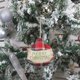 thumbnail image 5 of 8 piezas de adornos navideños de arpillera 2020, divertidos y únicos adornos de árbol de Navidad a granel, decoración de limpieza de decoraciones de Navidad rústicas, pequeño rojo Pl Feliz Sencillez, 5 of 5