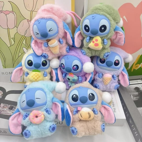 1 random model Cute cartoon keychain pendant, soft feel, cute shape, suitable for backpacks, shoulder bags, handbags, clothing pendants, car keychains, keychain pendants, cute Christmas gifts