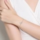 thumbnail image 4 of Pulsera con anillos para mujer Diseño versátil Lujosa y elegante, 4 of 7
