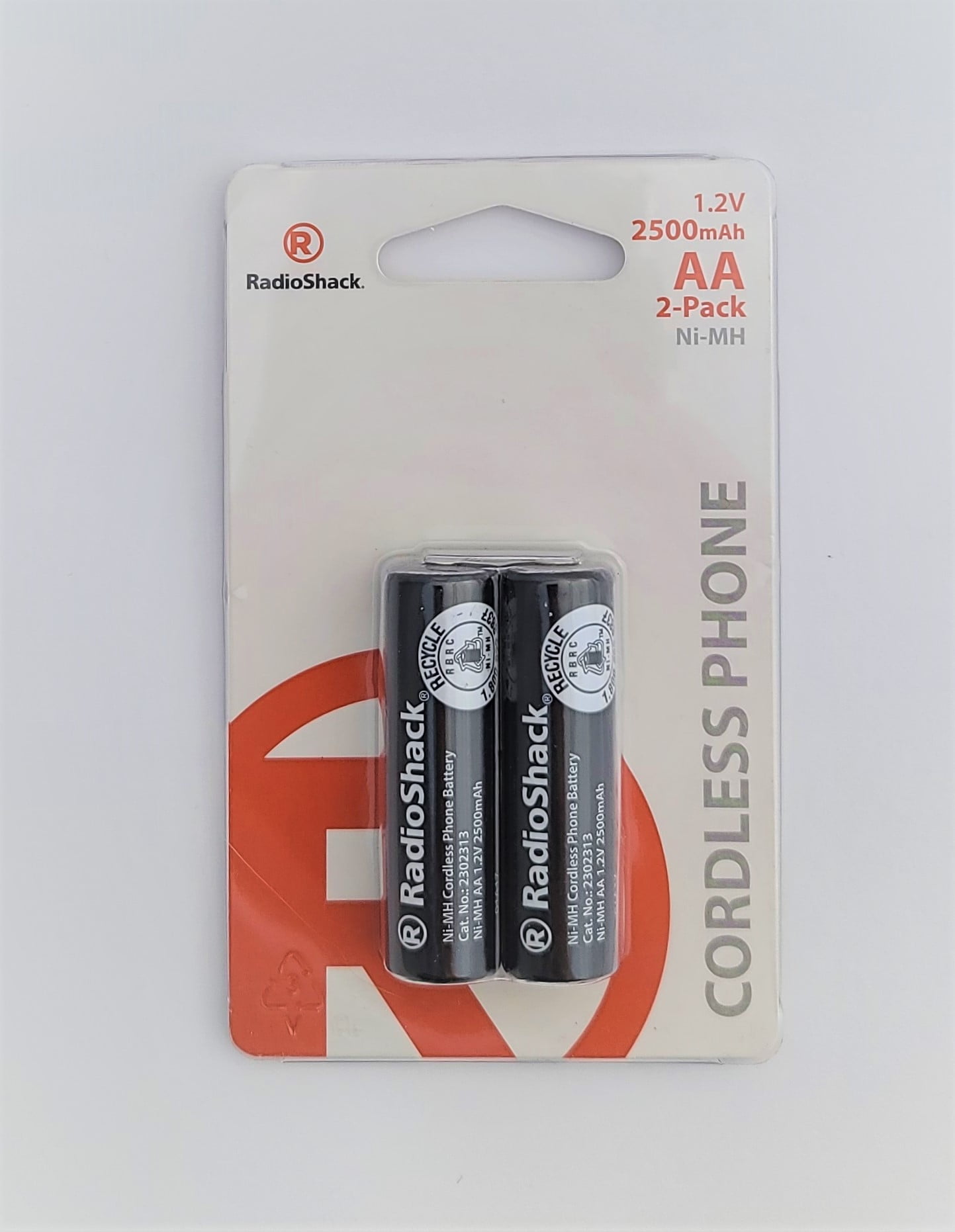 RadioShack NiMH 1.2V/2500mAh Standard Rechargeable AA batteries 2 Pack