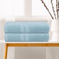 thumbnail image 3 of Juego de 2 toallas de baño de algodón REGALWOVEN, suaves, altamente absorbentes y de secado rápido para baño, gimnasio, SPA, yoga, azul 28' x 56', 3 of 7