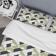 thumbnail image 4 of Designart 'Circular Abstract Retro Geometric II' Mid-Century Modern Duvet Cover Set, 4 of 4