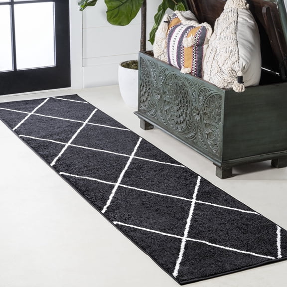 JONATHAN Y SUPERSOFT 2 x 8 Runner Rug, Cole Minimalist Diamond Trellis - Black/White, SEU102A-28