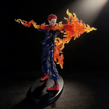 JJK Itadori Yuji Figure Statue Ryomen Sukuna Fighting Pose Figure with Flame Scene Sculpture Amine PVC Figurine Collectible