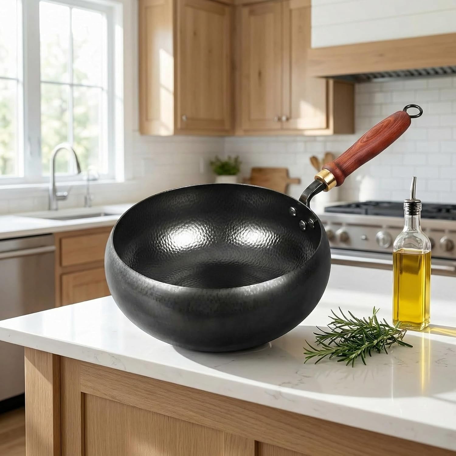 Japanese Cast Iron Wok with Lid, Uncoated Carbon Steel Stir Fry Pan, Flat Bottom Nonstick Iron Pot for Induction, Electric and Gas Stoves