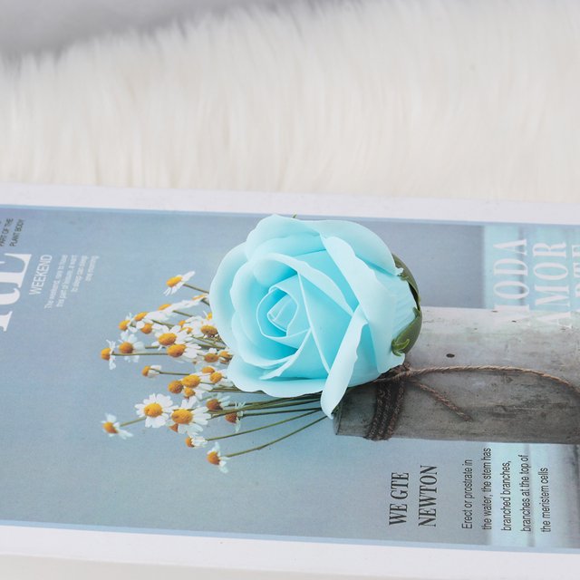 Cabeza de flor de jabón de tres capas, flor de agua con base, soporte para flores, flor falsa, jabón, rosa, simulación, ramo de bricolaje, Día de San Valentín