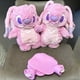 thumbnail image 1 of Botella caliente de felpa de punto para mujer, botella suave de Ángel Kawaii Lotso, botellas de agua caliente portátiles para invierno, regalo de Navidad para estudiantes, novedad de 2023, 1 of 3