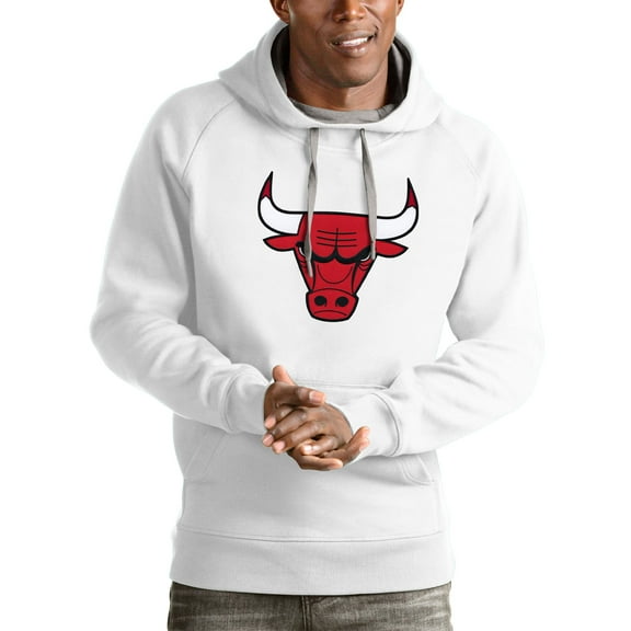 Men's Antigua White Chicago Bulls Logo Victory Pullover Hoodie