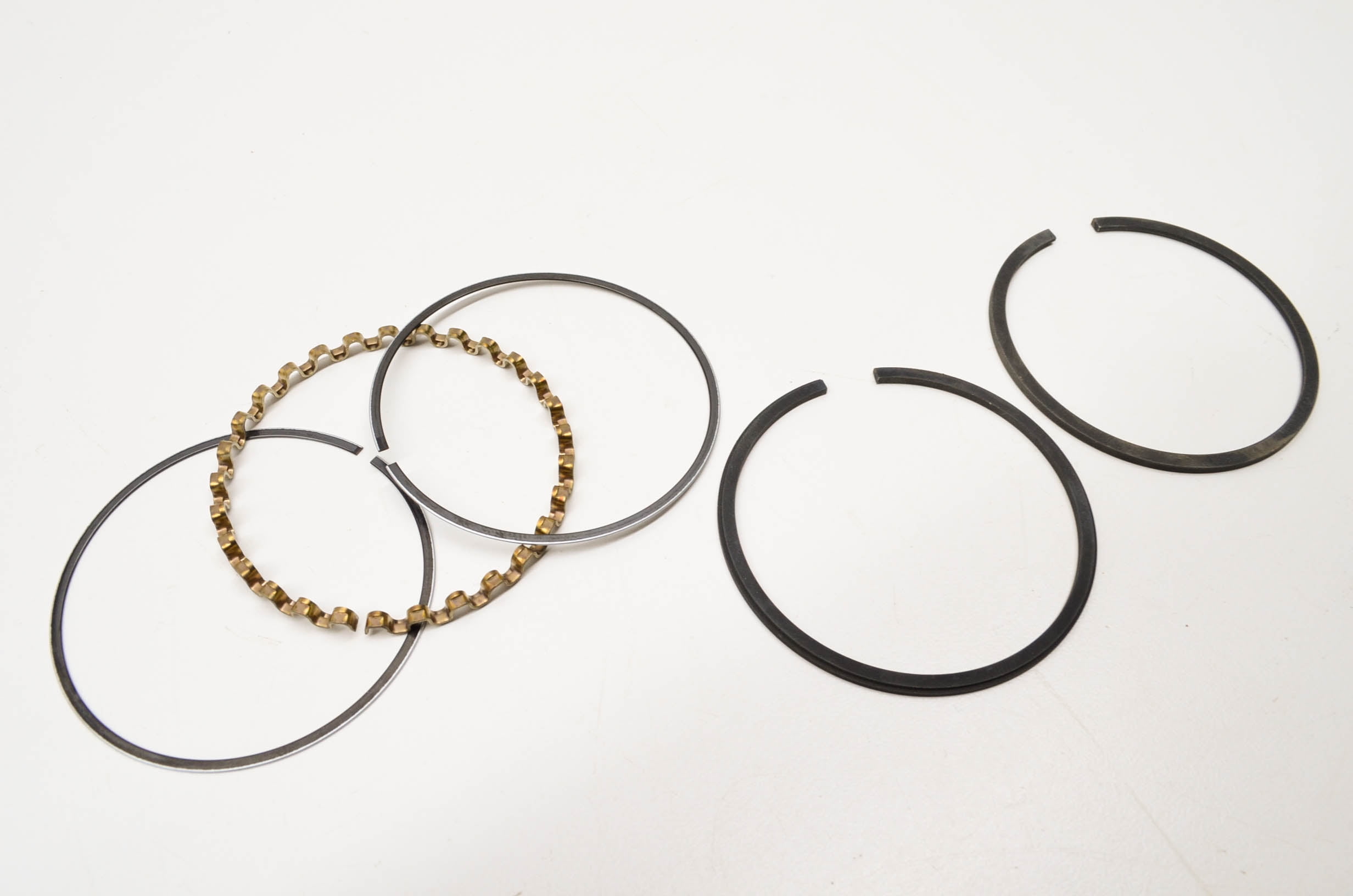 NAPA 703719, 298982 Piston Ring Kit NOS