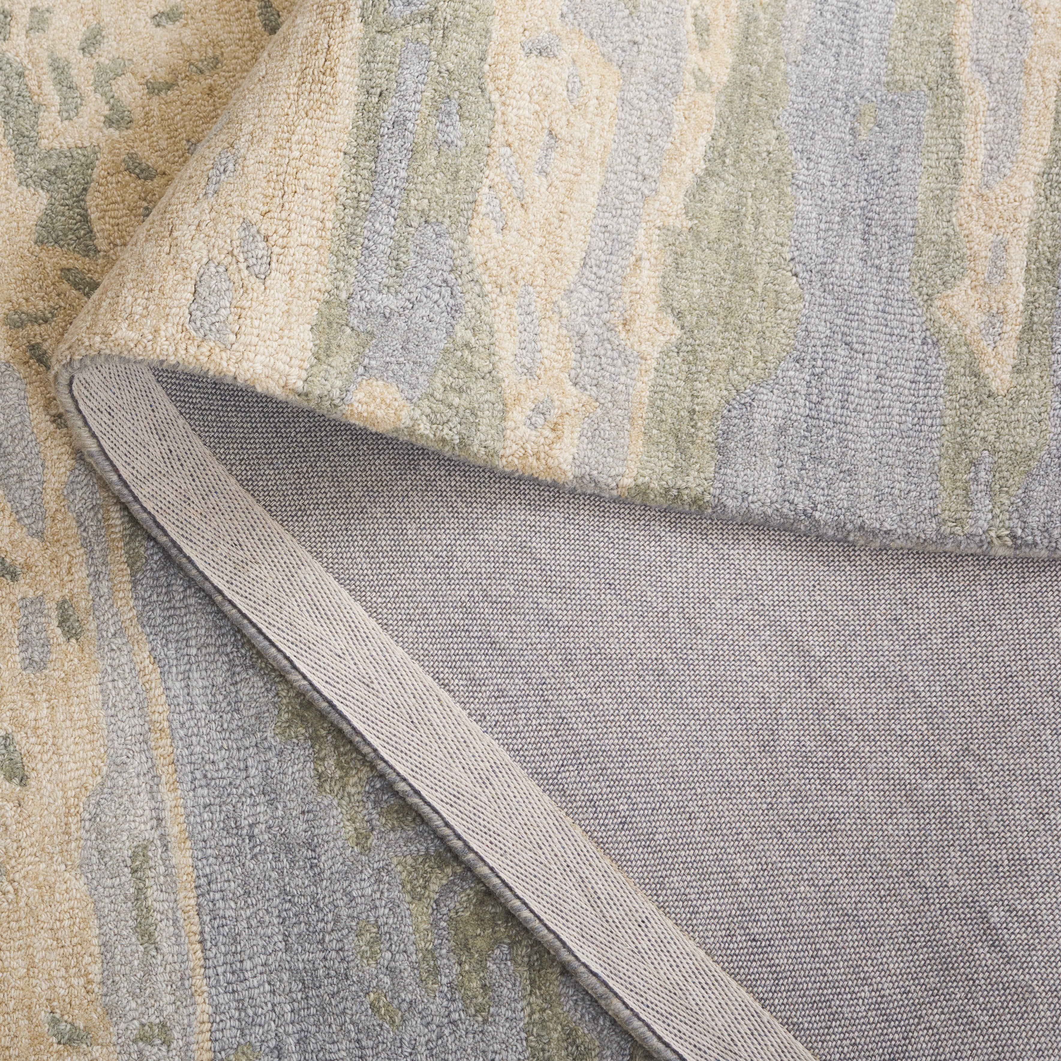 Safavieh Metro Jessy Camouflage Area Rug, Gray/Beige, 6' x 6' Square