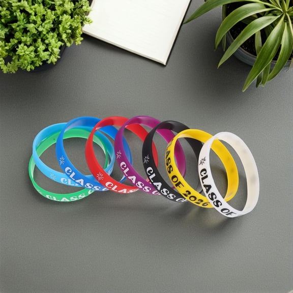 OUNONA 8Pcs Graduation Silicone Bracelets Bulk with Class of 2026 Theme for Party Decor
