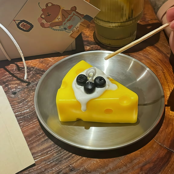 Cheese-Shaped Scented Candle with Milky Aroma & Metal Tray – Fun Decorative Gift for Home, Birthday & Aromatherapy