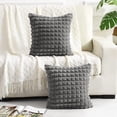 thumbnail image 2 of Fundas de Cojines Gris Suave Piel Sintética 45 x 45 cm Cuadradas Mullidas Fundas de Almohada para Sofá Linda Moda Decorativa para el Hogar Dormitorio Sala de Estar Cama con Cierre, 2 of 5