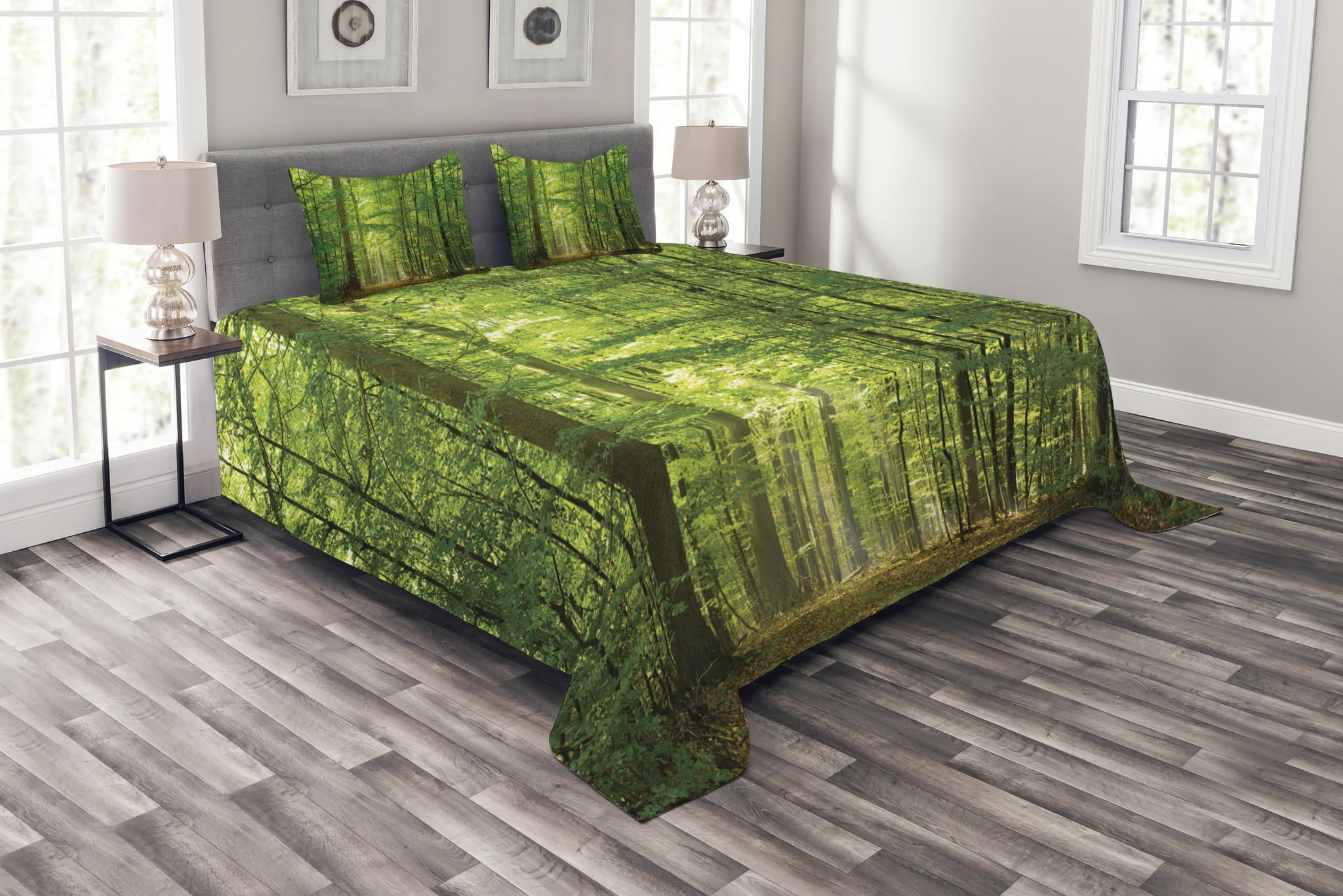 Woodland Bedspread Set Queen Size, Deciduous Forest Trees in Summertime