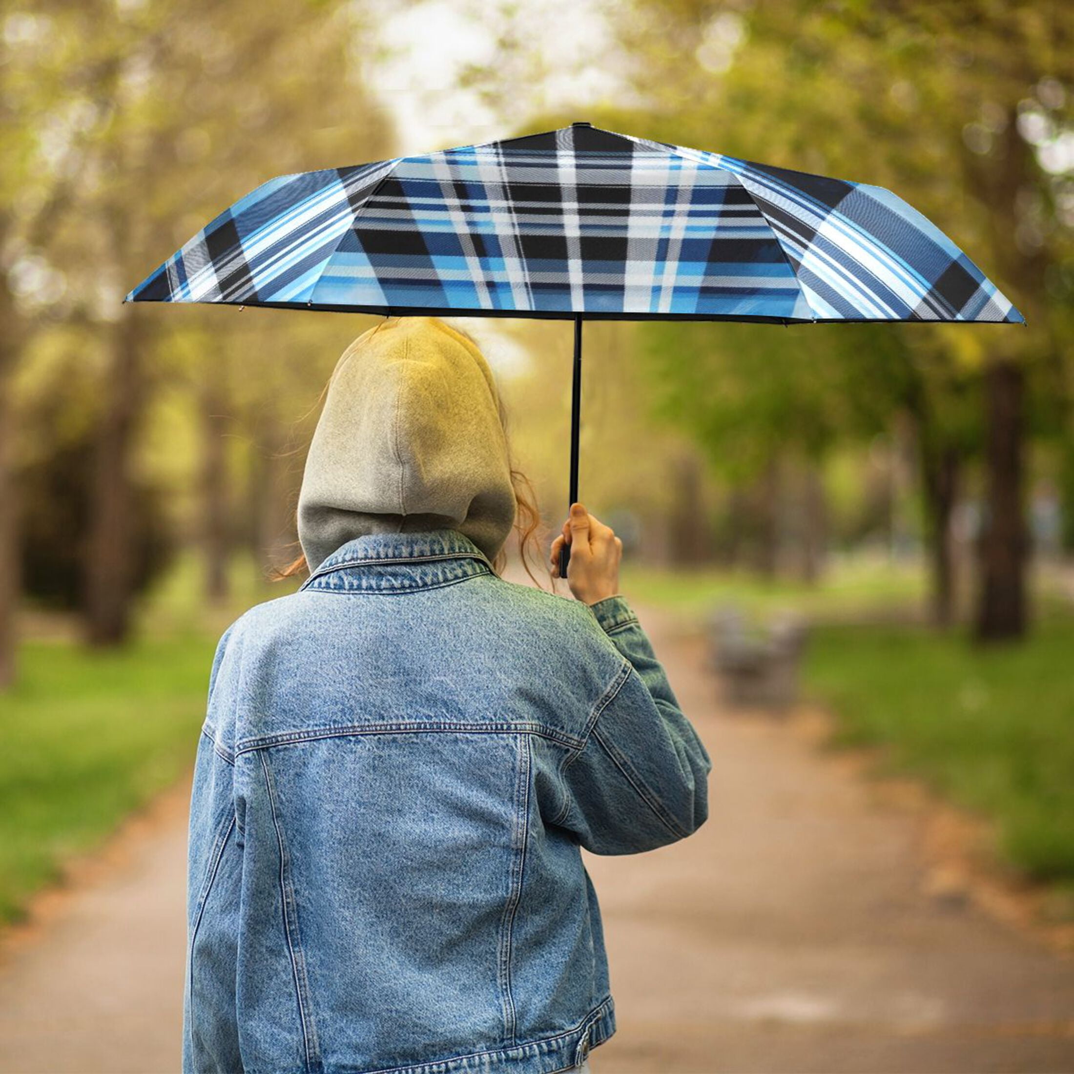 ALAZA Blue Checkered Grid Pattern UPF 50+ Compact Folding Umbrella for Rain Travel Umbrella Packable