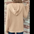 thumbnail image 4 of Sudadera con Capucha para Mujer, de Punto Gofre, Larga, Cordón Ajustable, Botones, Cuello en V, Informal, con Capucha Albaricoque XXL, 4 of 8
