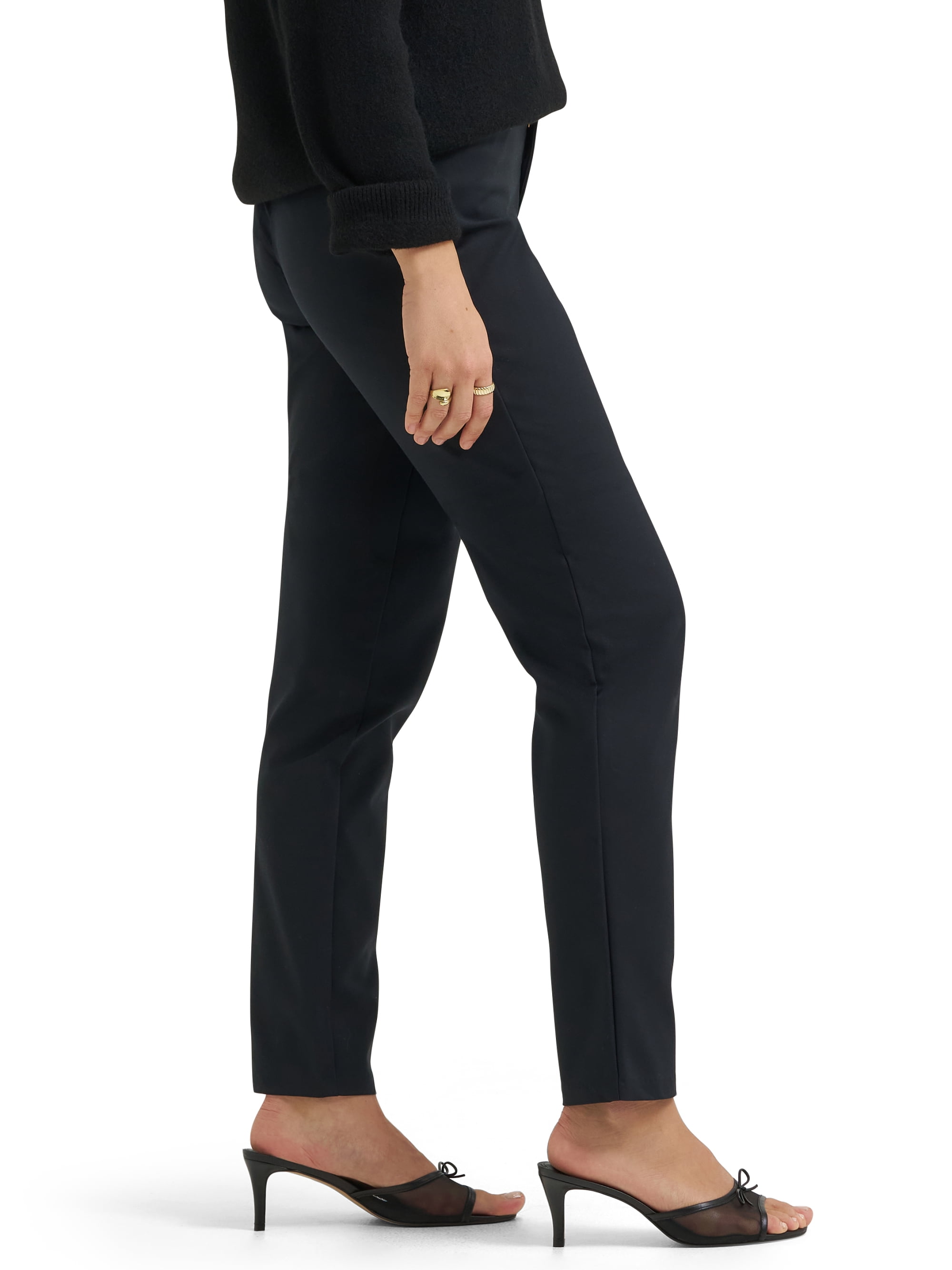 Lee® Women's ULC Flex Motion Straight Leg Pants
