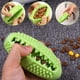 thumbnail image 4 of Cepillo de dientes para perros, juguete masticable eficaz para el cuidado dental de perros, hecho de caucho natural no tóxico y resistente a las mordeduras (verde, M), 4 of 5