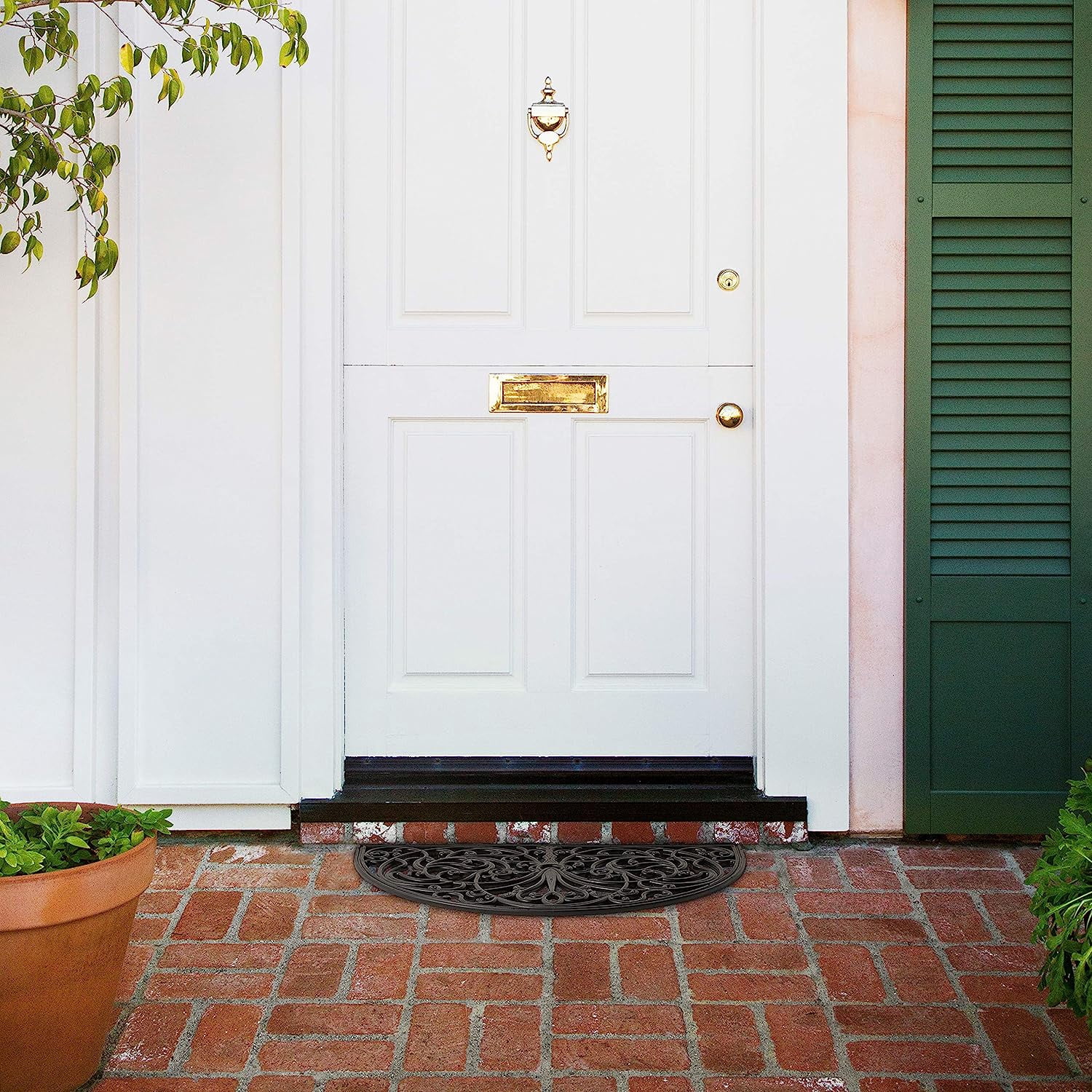 Rubber Scroll Doormat Half Moon Mat, Indoor Outdoor Entrance Mat, Low Clearance, Functional and Easy to Clean, Wrought Iron Scroll Design