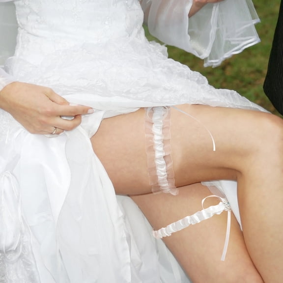 GAXIRE Wedding Garter Set for Bride, Elegant Bridal Accessories, 1 Set, 6.9 x 5.1 inches