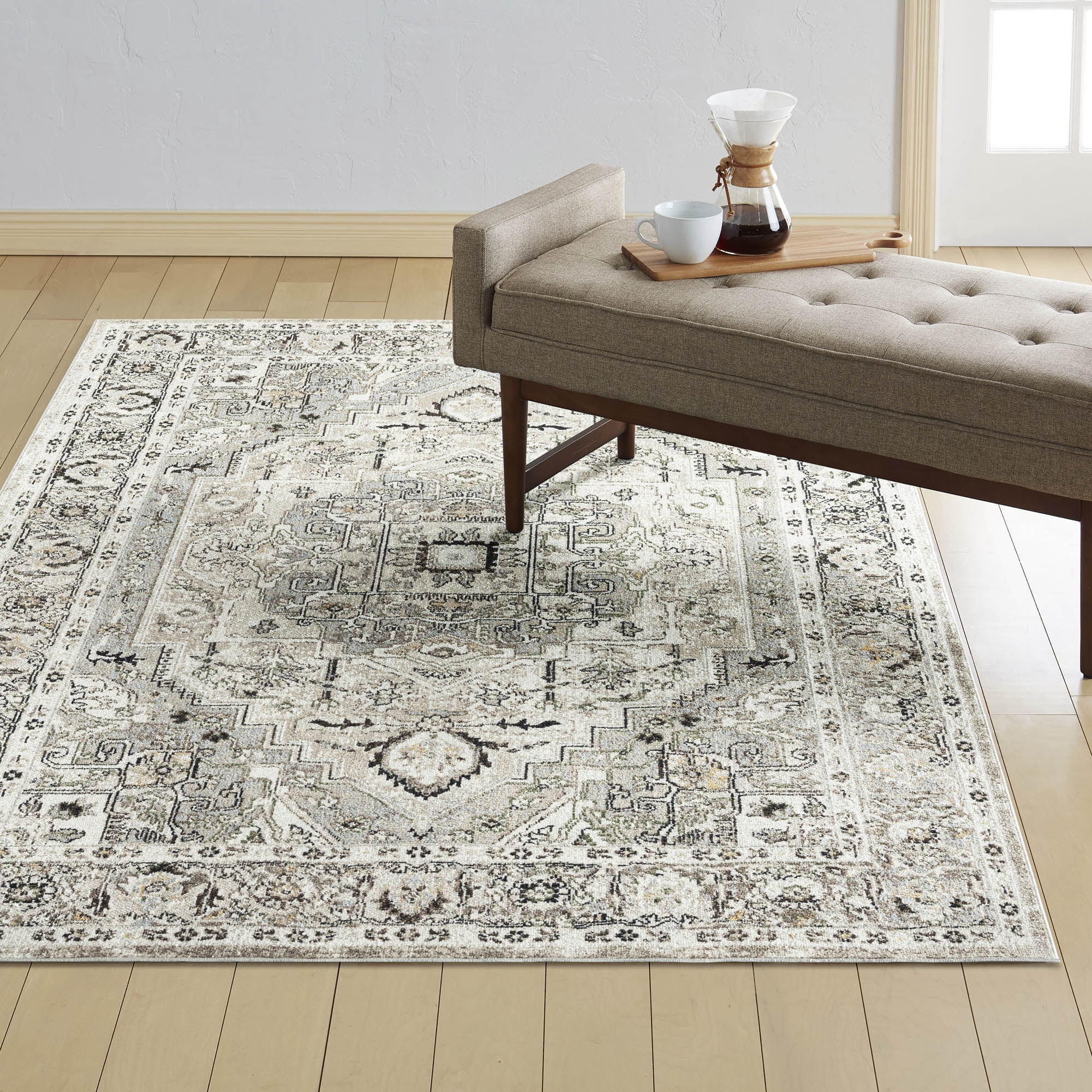 Everwash Treasure Rubia Traditional Medallion Machine Washable Indoor Area Rug, Ivory/Beige, 6'6"x9'2"
