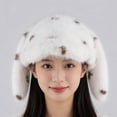 thumbnail image 4 of Sombrero de orejas de conejo cálido de invierno para hombres y mujeres - Gorra de solapa de forro polar sintético para el frío, actividades al aire libre y regalos, 4 of 5