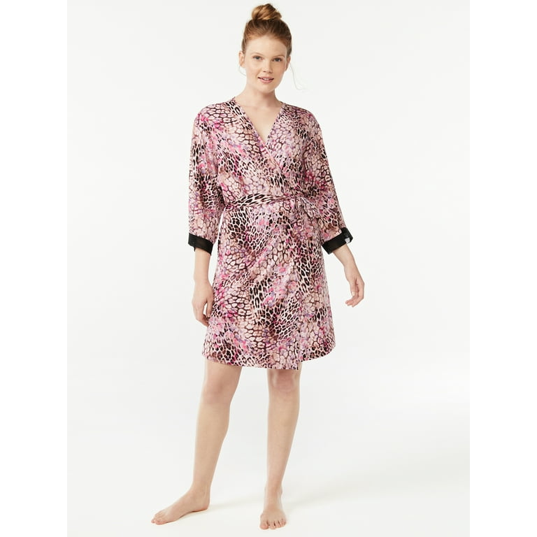 Joyspun Women's Sleepwear Mesh Trim Knit Robe, Sizes S/M to 2X/3X