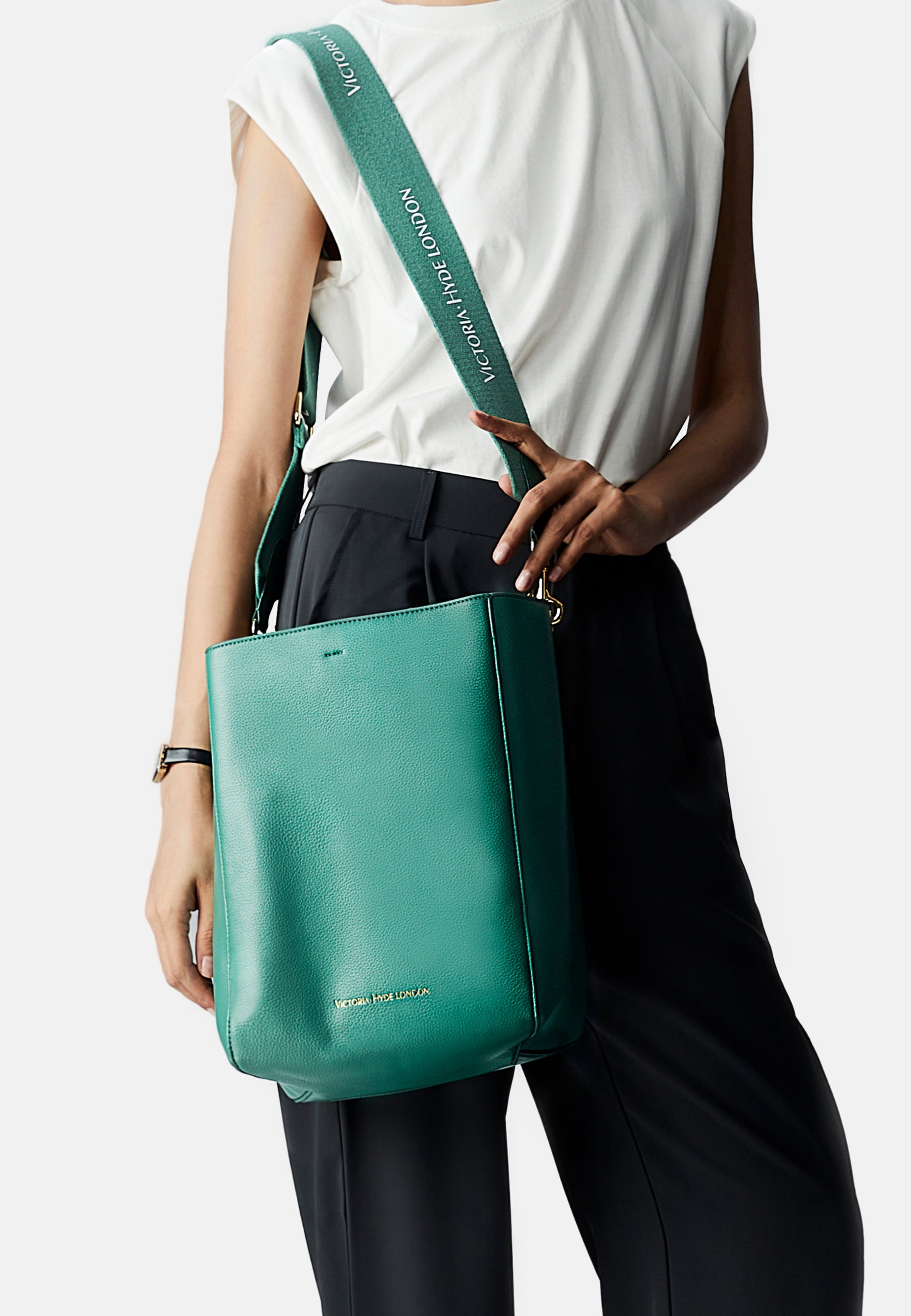 Victoria Hyde Romai Bucket Bags for Women Webbing Strap Large Tote Satchel