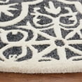 thumbnail image 3 of SAFAVIEH Metro Phipp Medallion Area Rug, Black/Ivory, 6' x 6' Round, 3 of 8