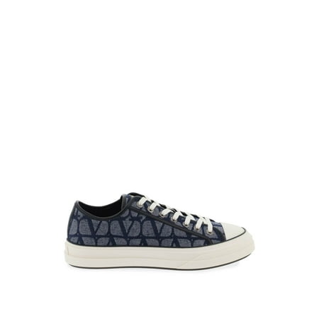 

Valentino Garavani Totaloop Low-Top Sneakers In Denim-Effect Toile Iconographe Men