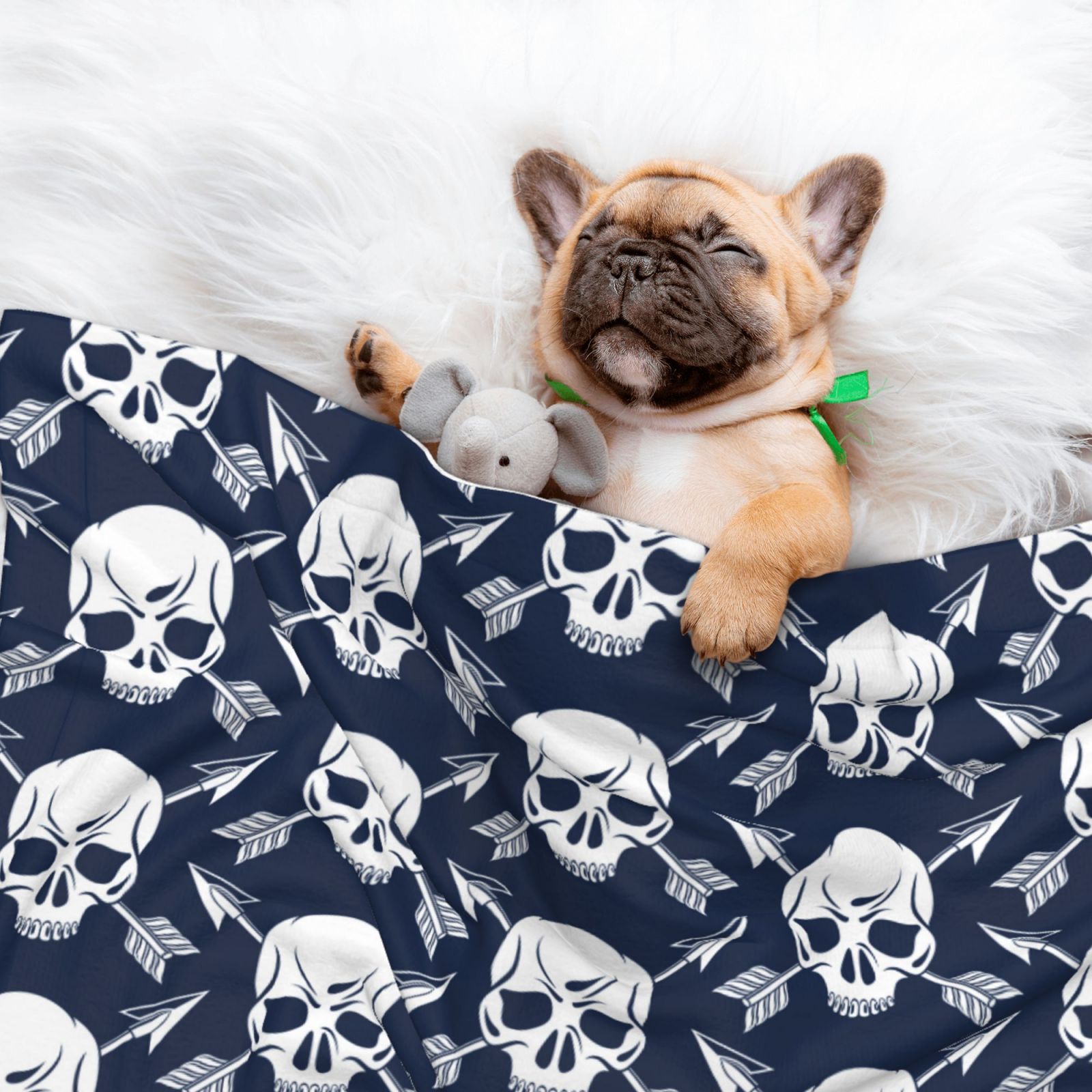 Naloa white arrow Skull Dog Blanket, 3 Sizes Cat Blanket for Indoor Cats Large Medium Small Dog Gifts-Large
